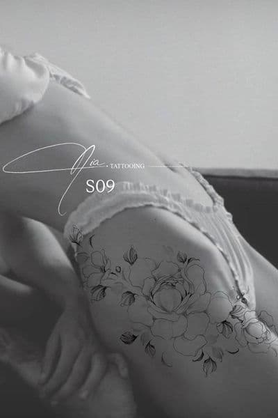 Fine line tattoo design 9 — Nia Tattooing